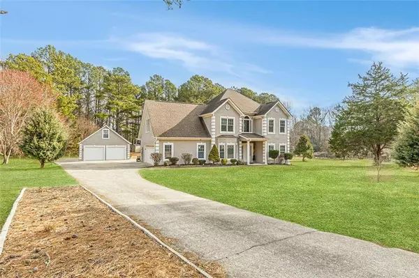 120 Watershed WAY, Fayetteville, GA 30215