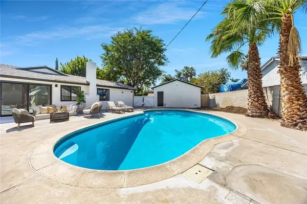 7218 Ponce AVE, West Hills, CA 91307