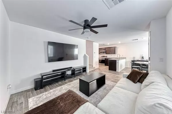 12268 Desert Light Road #2, Las Vegas, NV 89183