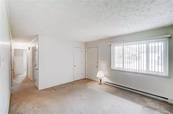 254 Foothill Drive, Brookville, OH 45309