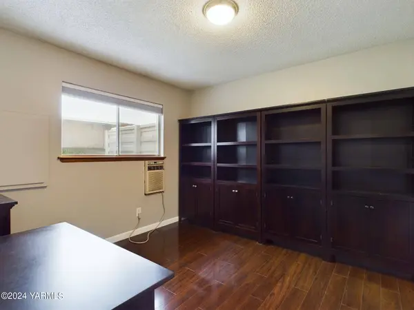 101 58th Ave # 17N, Yakima, WA 98908