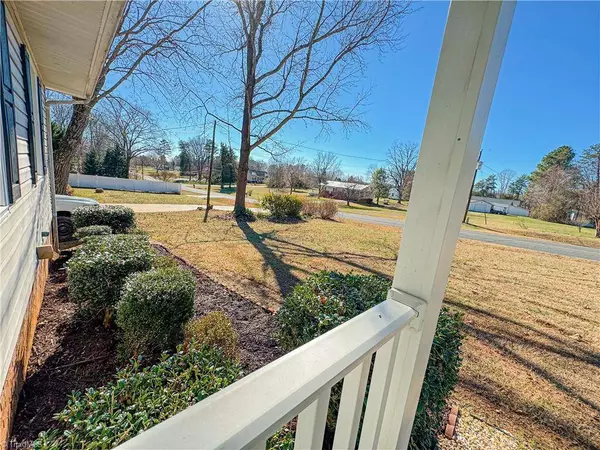 377 Chaney RD, Asheboro, NC 27205