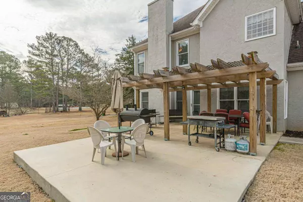 120 Watershed WAY, Fayetteville, GA 30215