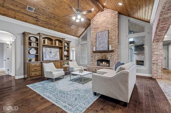 2876 Cypress Village Drive, Benton, LA 71006