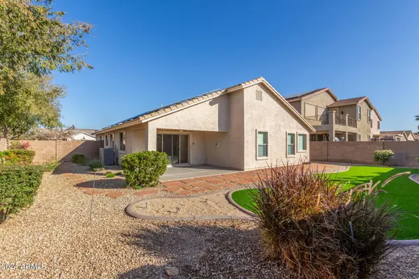 16649 W MARCONI Avenue, Surprise, AZ 85388