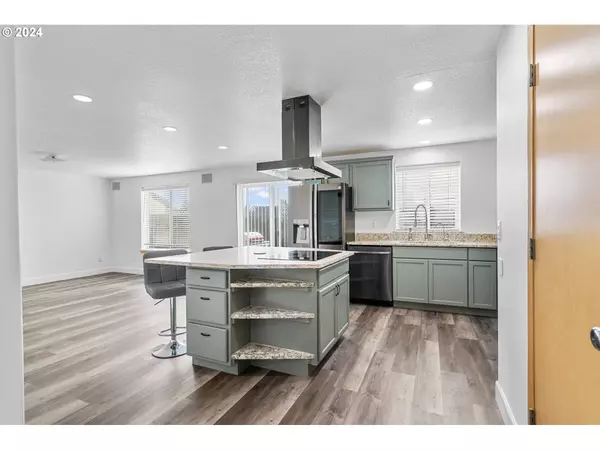 1133 W 29TH ST, Vancouver, WA 98660