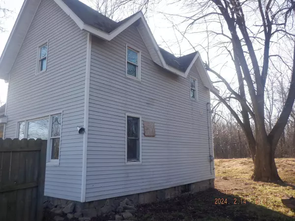 696 30th Street, Allegan, MI 49010