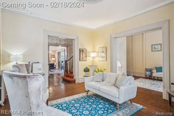 216 HIGGINS Street, Howell, MI 48843