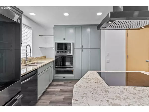 1133 W 29TH ST, Vancouver, WA 98660