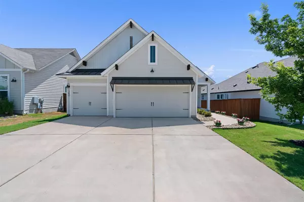 240 Wild Sage LN, Liberty Hill, TX 78642