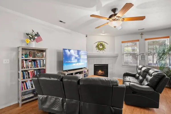 7224 Hearthstone RD NW, Albuquerque, NM 87114