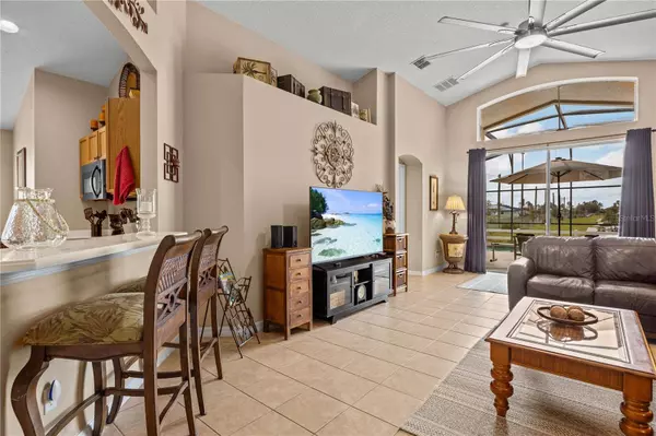 424 HENLEY CIR, Davenport, FL 33896