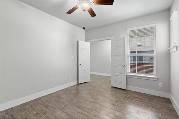 240 Wild Sage LN, Liberty Hill, TX 78642