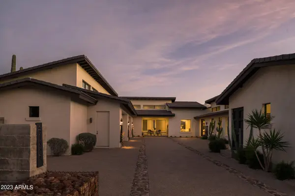 41825 N OLD STAGE Road, Cave Creek, AZ 85331