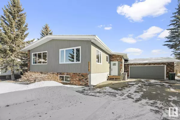 19 DUKE DR, Lamont, AB T0B 2R0