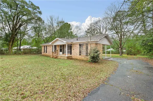 1717 Tew DR, Mobile, AL 36618