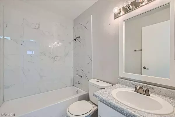 3700 Snorkel Circle #3, Las Vegas, NV 89108