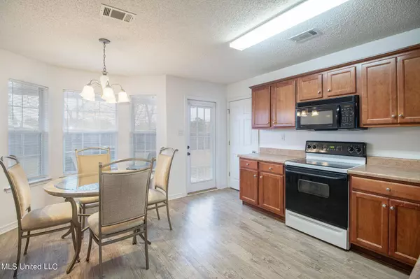 13218 W Country Hills Drive, Gulfport, MS 39503