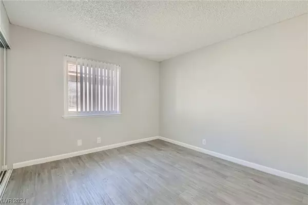 3700 Snorkel Circle #3, Las Vegas, NV 89108