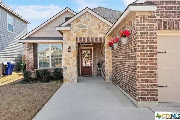 11404 Solar ST, Lorena, TX 76655