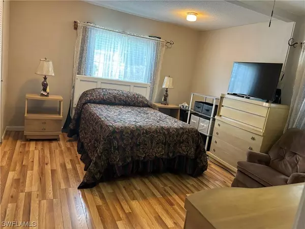 217 Idleview AVE, Lehigh Acres, FL 33936