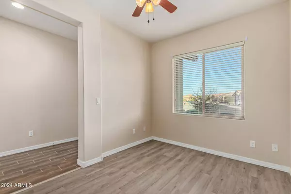 284 S 224TH Drive, Buckeye, AZ 85326