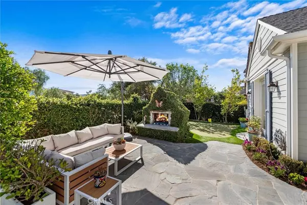 10 Emmy LN, Ladera Ranch, CA 92694