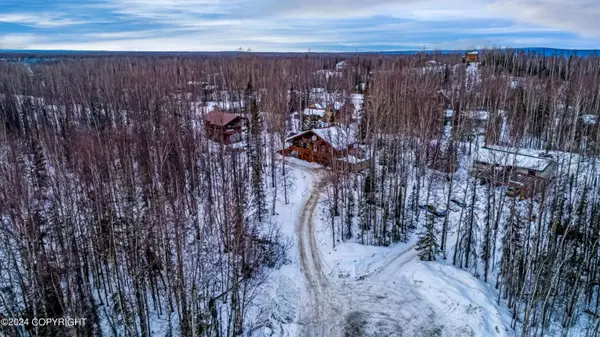 900 N Gray CT, Wasilla, AK 99623