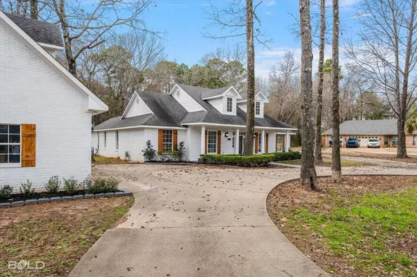 106 Preston Bay Circle, Bossier City, LA 71006