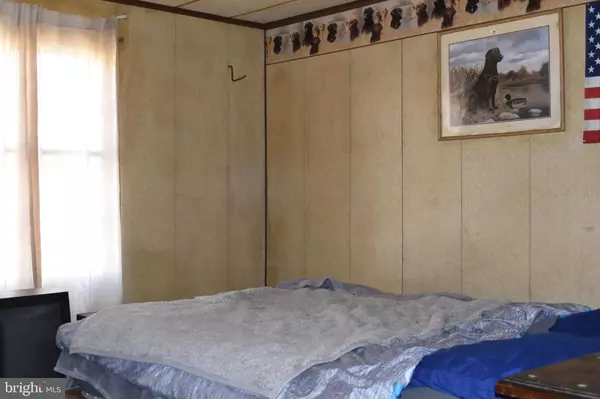 76 MONROE AVE, Mantua, NJ 08051