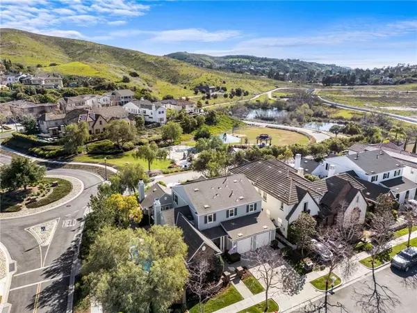 10 Emmy LN, Ladera Ranch, CA 92694