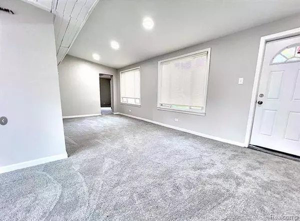 12774 ROSEDALE Street, Southgate, MI 48195