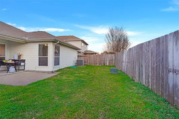 918 Red Alder CIR, Houston, TX 77073