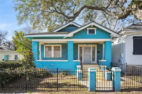 8932 BIRCH ST, New Orleans, LA 70118