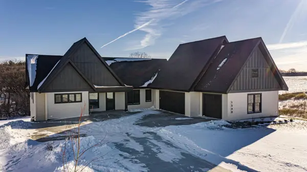 1548 Shannon Oaks BLVD NE, Rochester, MN 55906