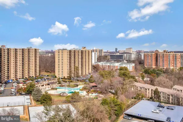 309 YOAKUM PKWY #1702, Alexandria, VA 22304