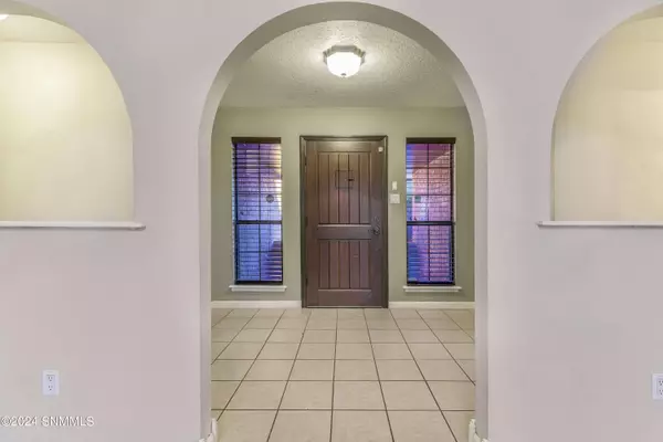 3147 Summer AVE, Alamogordo, NM 88310