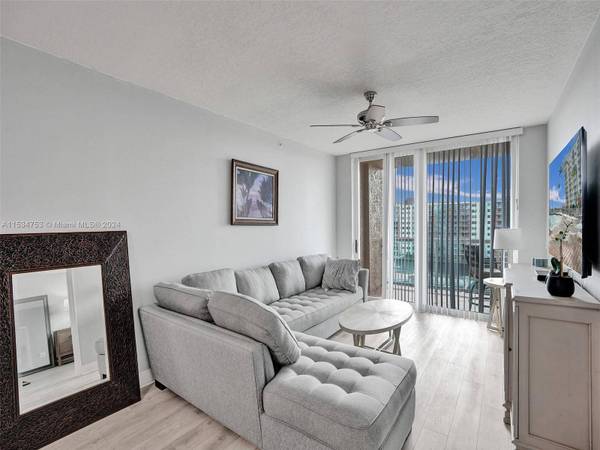 3020 NE 32nd Ave #608, Fort Lauderdale, FL 33308