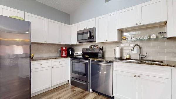 482 10th PL, Vero Beach, FL 32960