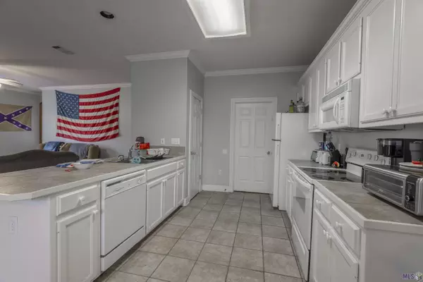 5620 ARIALO DR, Baton Rouge, LA 70820