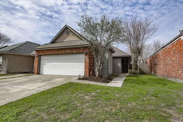 5620 ARIALO DR, Baton Rouge, LA 70820