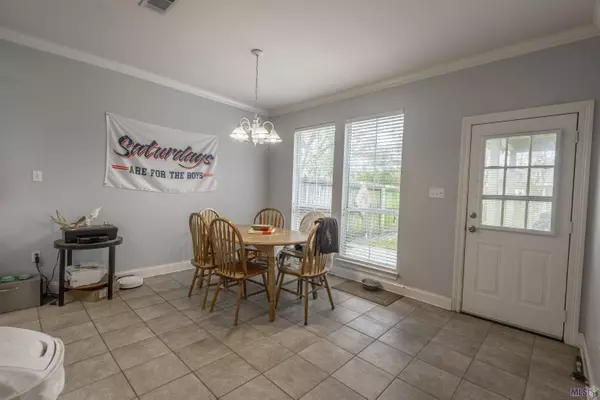 5620 ARIALO DR, Baton Rouge, LA 70820