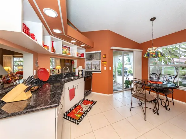 4999 SUMMERTREE RD, Venice, FL 34293