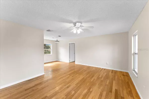 7028 ARCHWOOD DR, Orlando, FL 32819