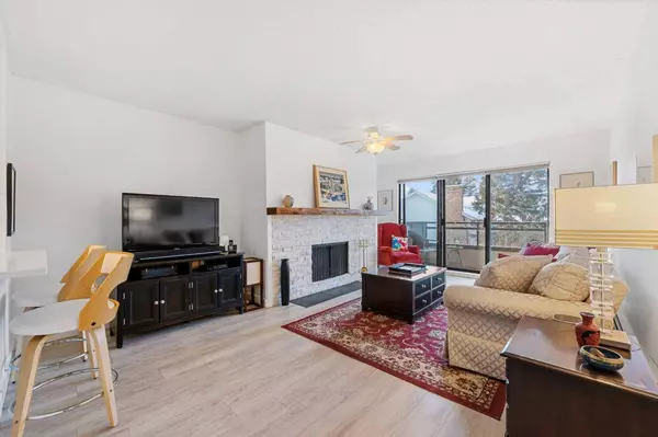 3730 50 ST NW #203, Calgary, AB T3A 2V9