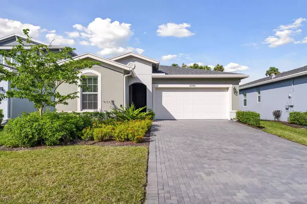 6746 Pointe Of Woods DR, West Palm Beach, FL 33413