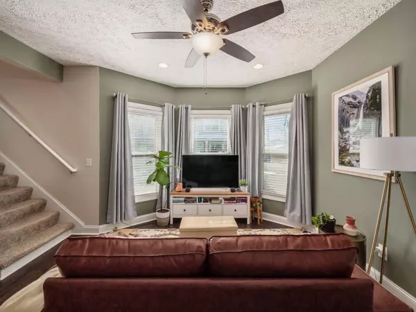 858 S 17th Street, Columbus, OH 43206