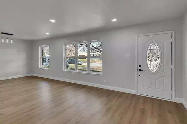 3409 Columbia Boulevard, Garland, TX 75043