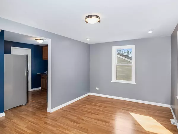 14547 Sawyer AVE, Midlothian, IL 60445