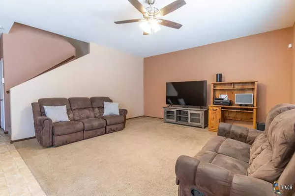 53 W Maple Ave, Heber, CA 92249